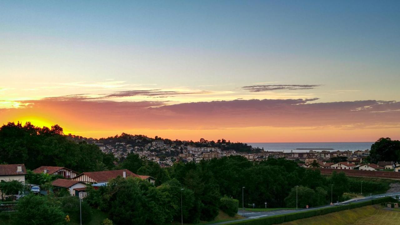 Ilunabarra - Appartement Calme, Vue Mer, Parking - Wifi Ciboure Eksteriør bilde